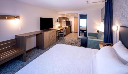 King Studio Suite