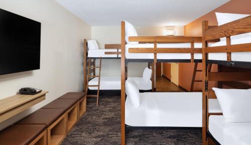 Standard Room with Three Bunk Beds