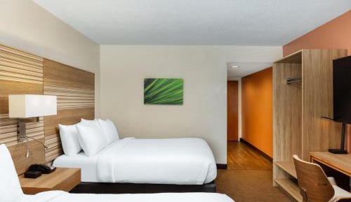 Standard Room with Two Queen Beds