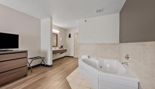 Superior King Suite - Non-Smoking