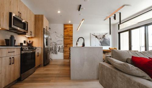 Two-Bedroom Deluxe Apartment