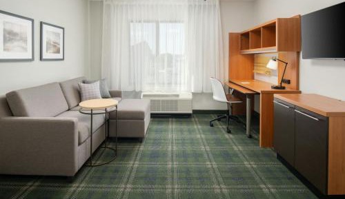 One-Bedroom Suite