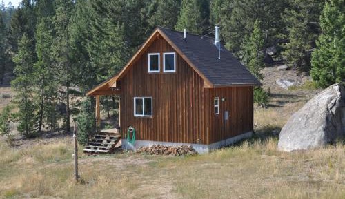 Cabin (6 Adults)