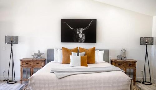 Superior King Suite