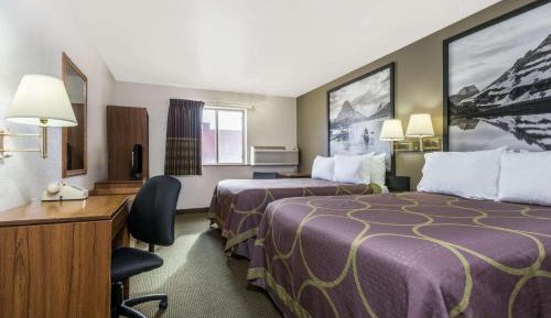 Queen Room with Two Queen Beds - Non-Smoking