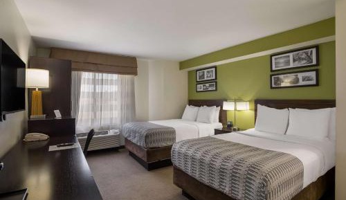 Queen Room with Two Queen Beds - Interior/Non-Smoking