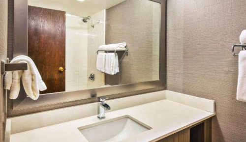 Corner King Suite