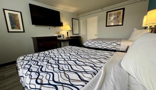 Premium Double Room with Two Double Beds