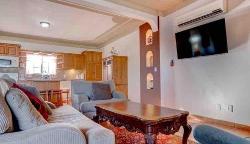 Three-Bedroom Vacation Home 
