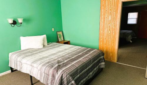 Double Queen Room