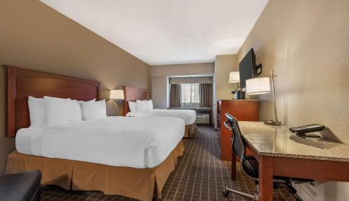 Deluxe Queen Room with Two Queen Beds
