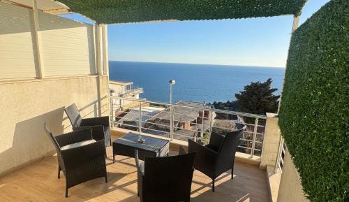 Apartment with Sea View