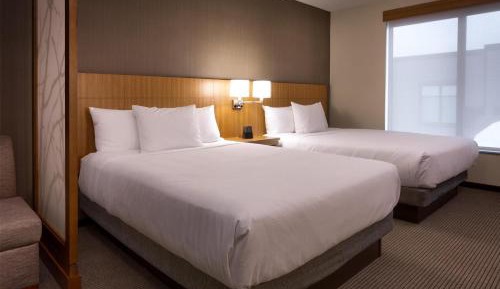 Queen Room with Two Queen Beds and Sofa Bed - Center Building