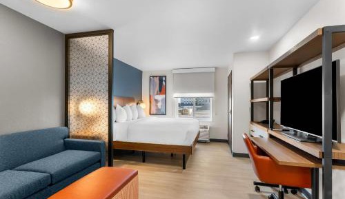 Superior King Room with Dishwasher - Disability Access/Non Smoking