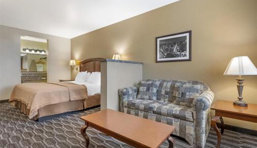 King Room with Sofa Bed