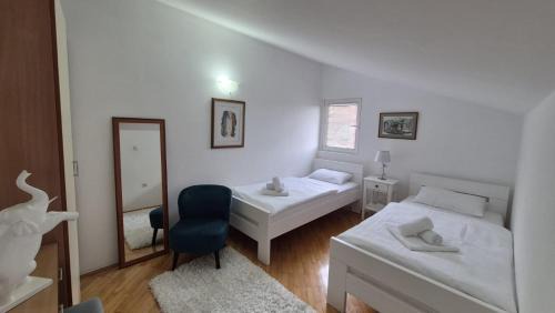 One-Bedroom Apartment with Terrace