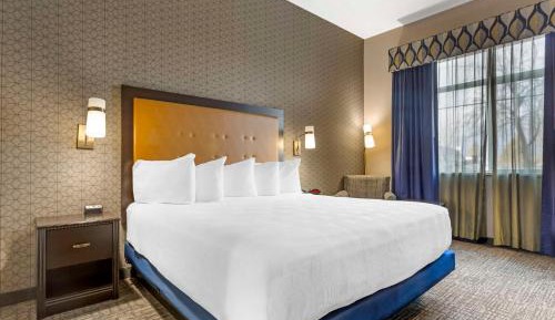 King Room with Bath Tub - Disability Access/Non-Smoking/First Floor