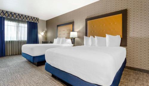 Queen Room with Two Queen Beds - Disability Access