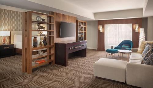 Executive King Suite