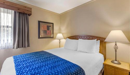 Room with King and Queen Bed