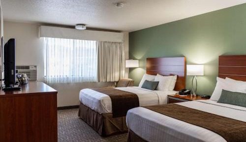 Queen Room with Two Queen Beds - Mobility Access/Non-Smoking