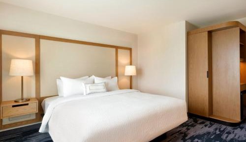 King Room - Hearing Accessible