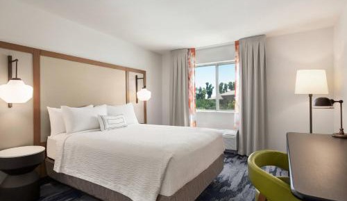 Queen Room - Hearing Accessible