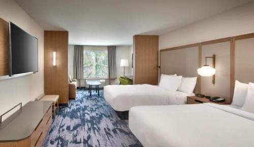 Double Suite with Two Double Beds, Bathtub and Sofa Bed - Mobility Access