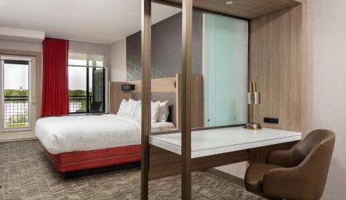 King Suite with Balcony and Trundle Sofa