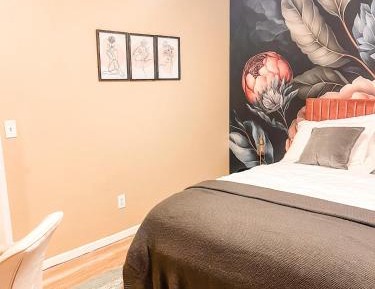 Queen Room