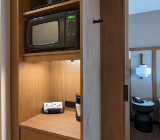 Guest Room, 1 King