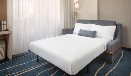 Larger 2 Queen Guest Room
