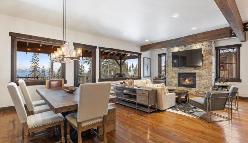Four-Bedroom Vacation Home