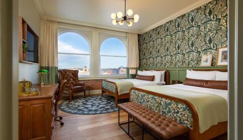 Silver Queen Room with Two Queen Beds