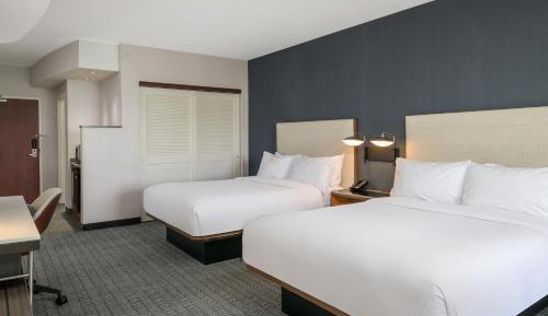 Queen Room with 2 Queen Beds