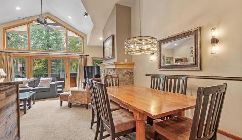 Three-Bedroom Vacation Home 