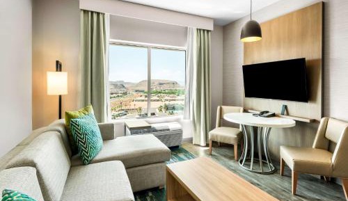 Queen Suite with Two Queen Beds and Sofa Bed - Disability Access/Non-Smoking