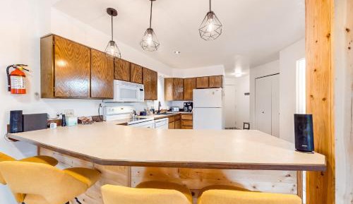 One Bedroom Apartment