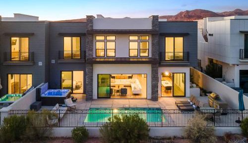 Seven-Bedroom House
