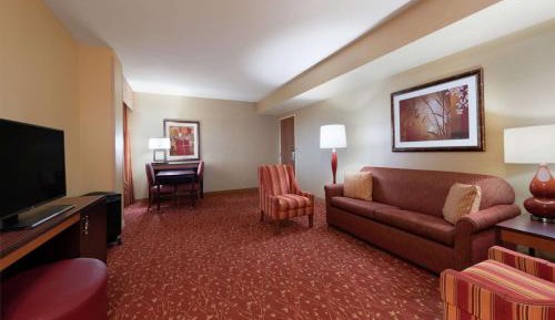 Corner Suite