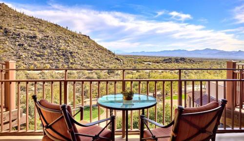 Guest room, 1 King, Resort view, or Mountain View, Balcony