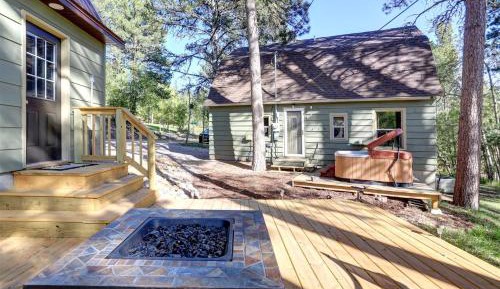 Three-Bedroom Vacation Home 