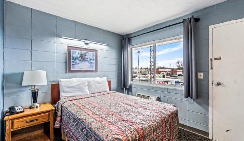 Budget Single Room