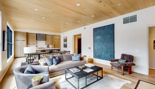 Three Bedroom Apartment