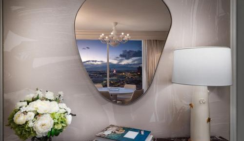 Penthouse Suite