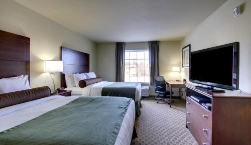 Queen Room with Two Queen Beds - Non-Smoking