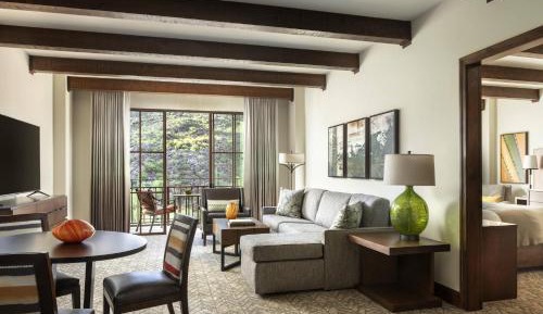 Executive One-Bedroom King Suite