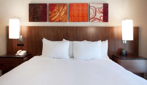 King Room (No Resort Fees)