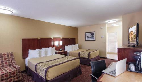 Queen Room with Two Queen Beds