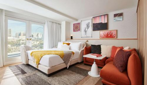 Canyon King Deluxe Grand Chamber Suite